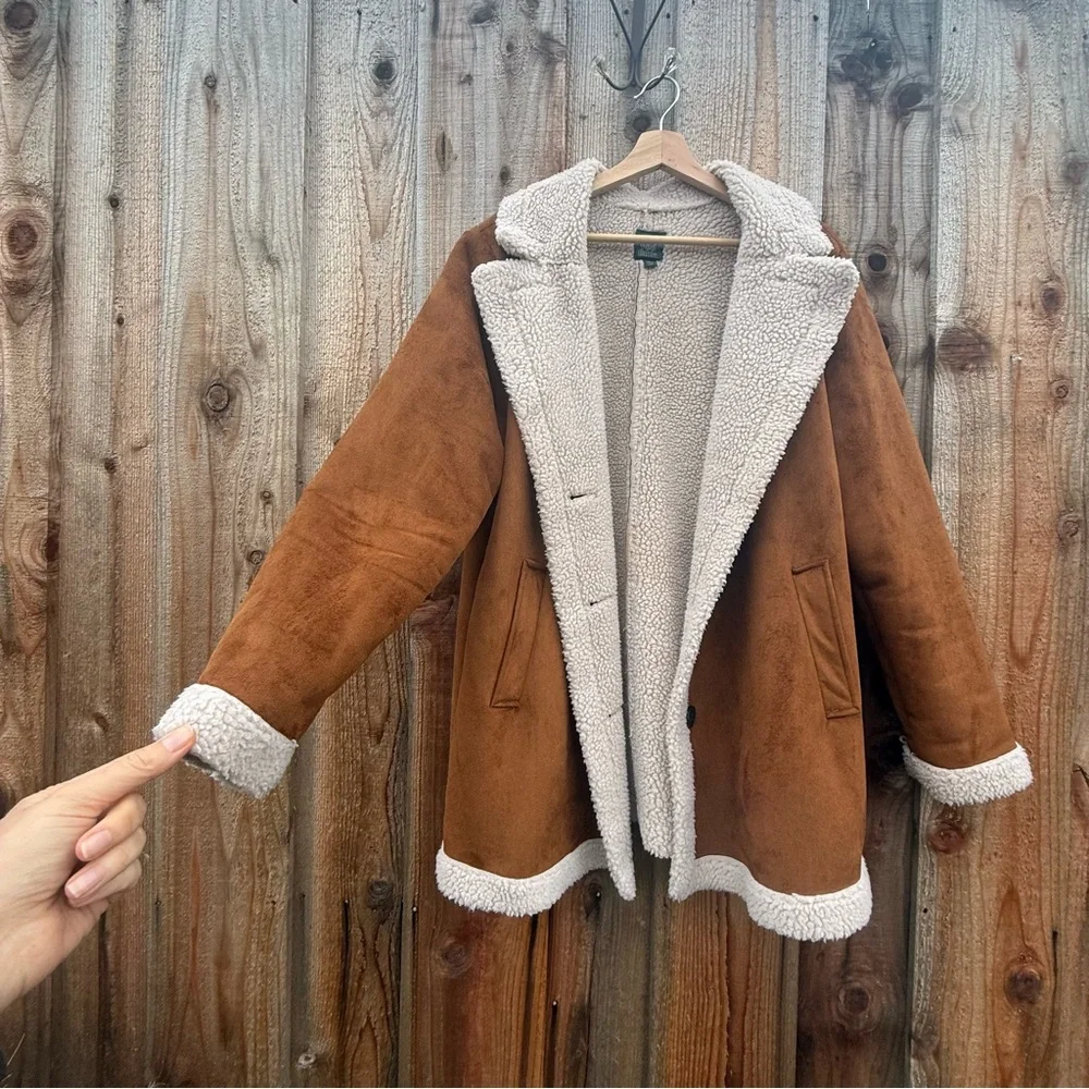 Brown and Cream Teddy Sheepskin Shearling Jacket w/ Pockets 🌿 - Picture 5 of 9